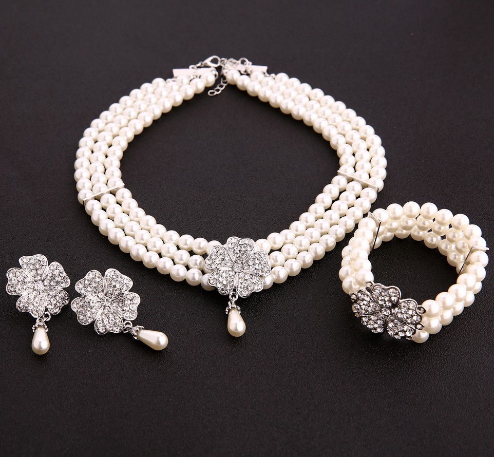 Women'S Accessories In The 1950S - Audrey Hepburn Ontbijt In Tiffanys 1950