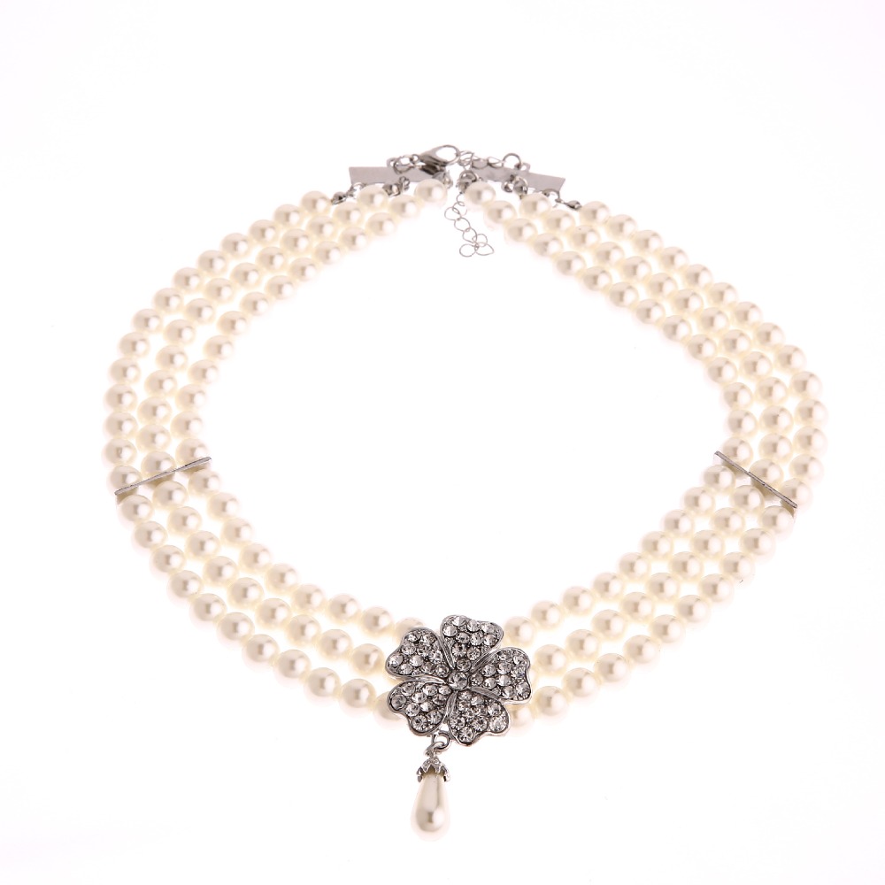 Audrey Hepburn Ontbijt In Tiff - Women'S Accessories In The 1950S recensie en prijs